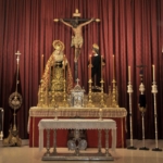 Altar de la Hermandad del Cristo de Burgos en su Capilla - Casa Hermandad.