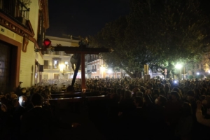 El Santísimo Cristo de Burgos en su Traslado a San Pedro.