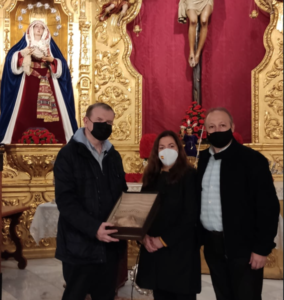 Nuevo juego de Fajín y pañuelo para Madre de Dios de la Palma.