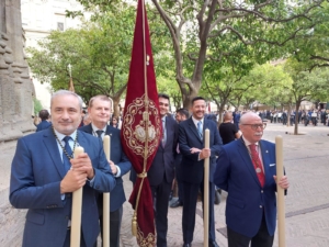 Procesión del Cristo de Burgos en el Corpus. (Foto: Joaquín Corchero).
